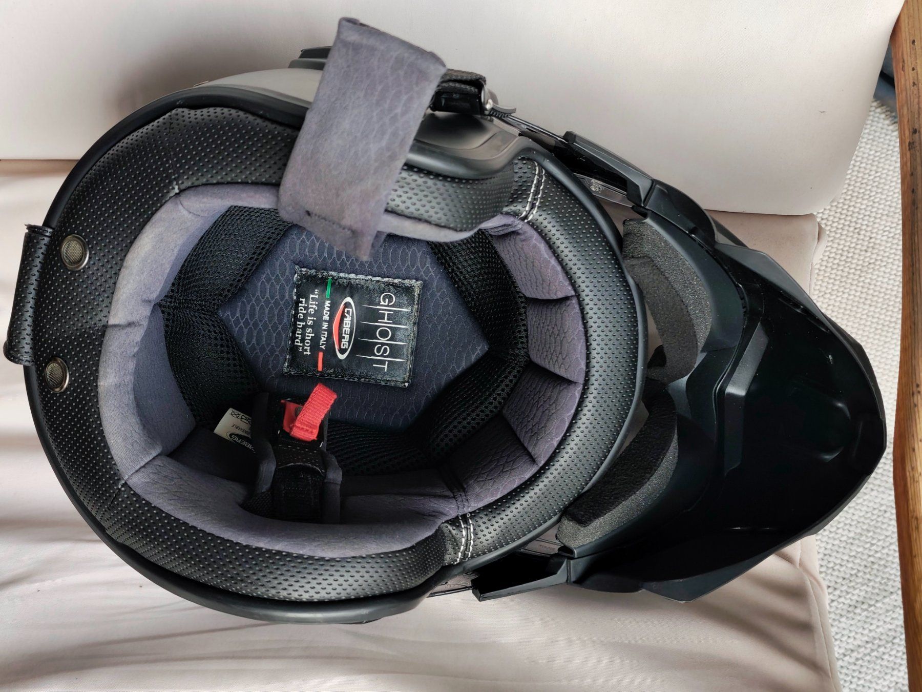 Caschi & visiere: Caberg Ghost X Solid Helm, gun metallic matt, Grösse M – Usato da Flaach venduto da Dimacon 1