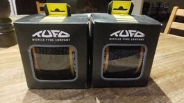 Gravel Reifen: Tufo Thundero 44 HD Beige-Black Tubeless (x2)