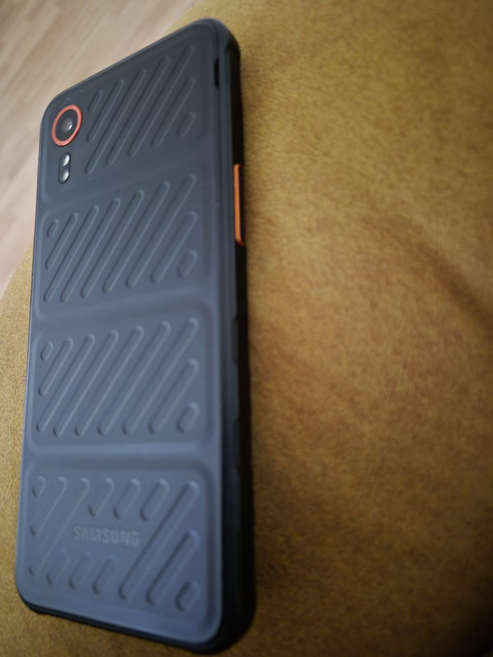 Samsung Telefoni cellulari / Smartphones: Samsung XCover 7 128 gb mit Hülle &Ladegerät – Usato da Dielsdorf venduto da BARDARRU 2