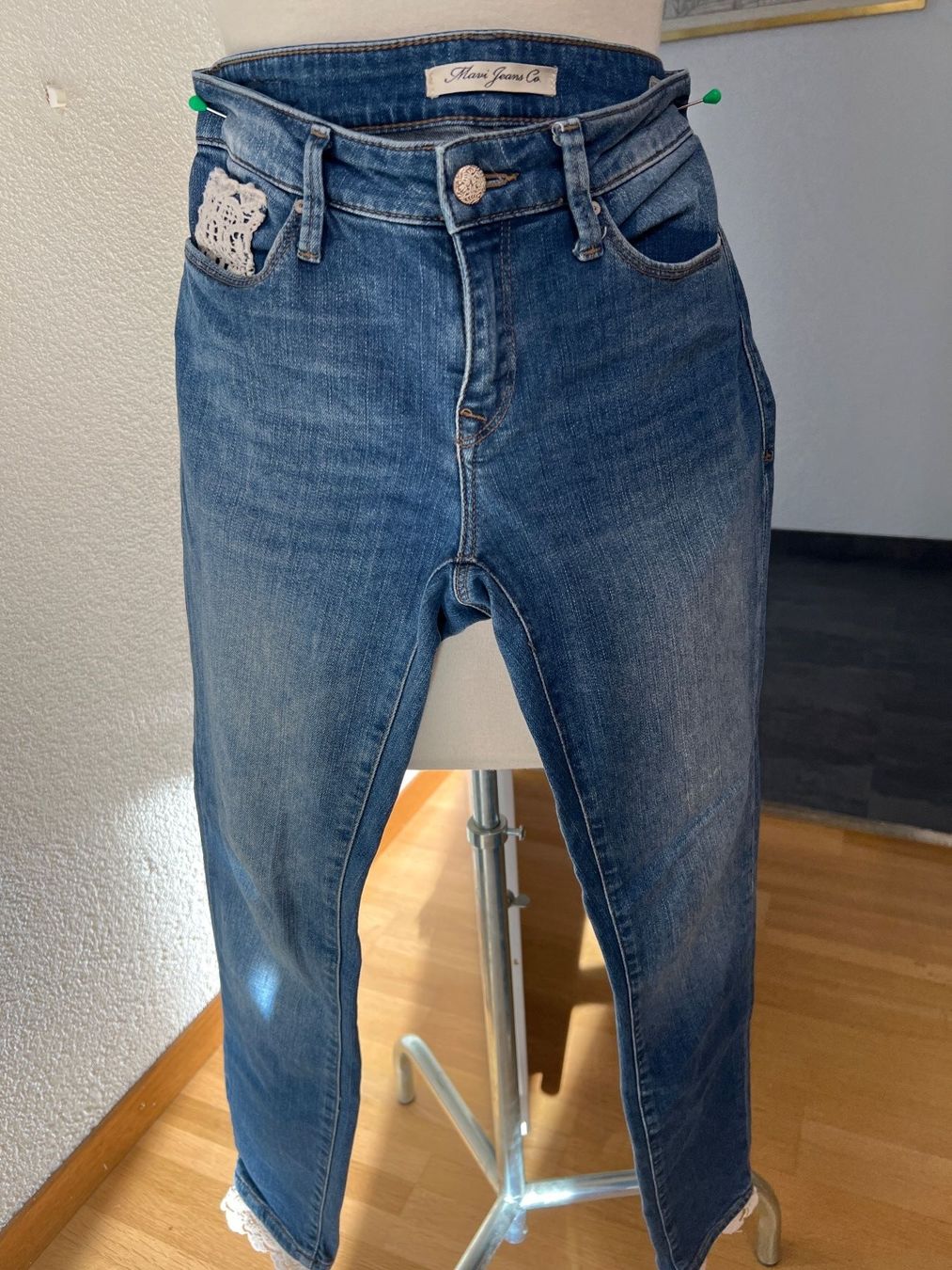 Mavi Jeans: Süsse Mavi Jeans 26 – Gebraucht aus Maienfeld von 8796