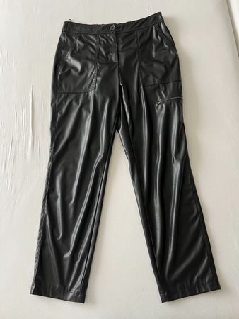 Marc Cain Hose Kunstleder schwarz Grösse N2 neu
