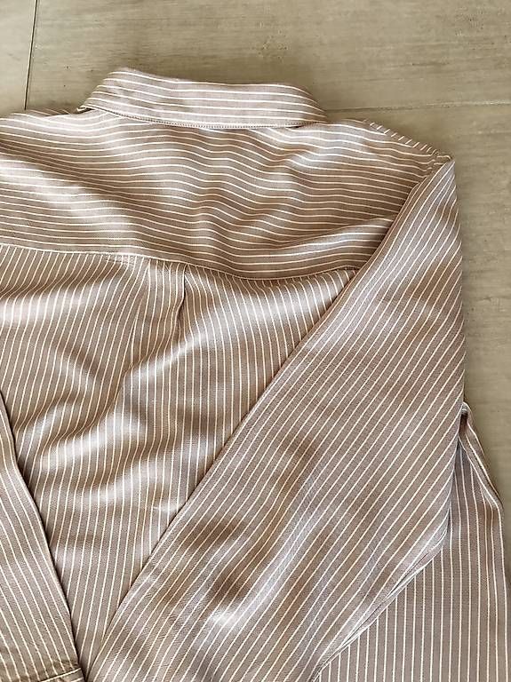 Negligees & Pigiami: Damen Langarm-Nachthemd beige – Usato da Stäfa venduto da JasminMelanie 4