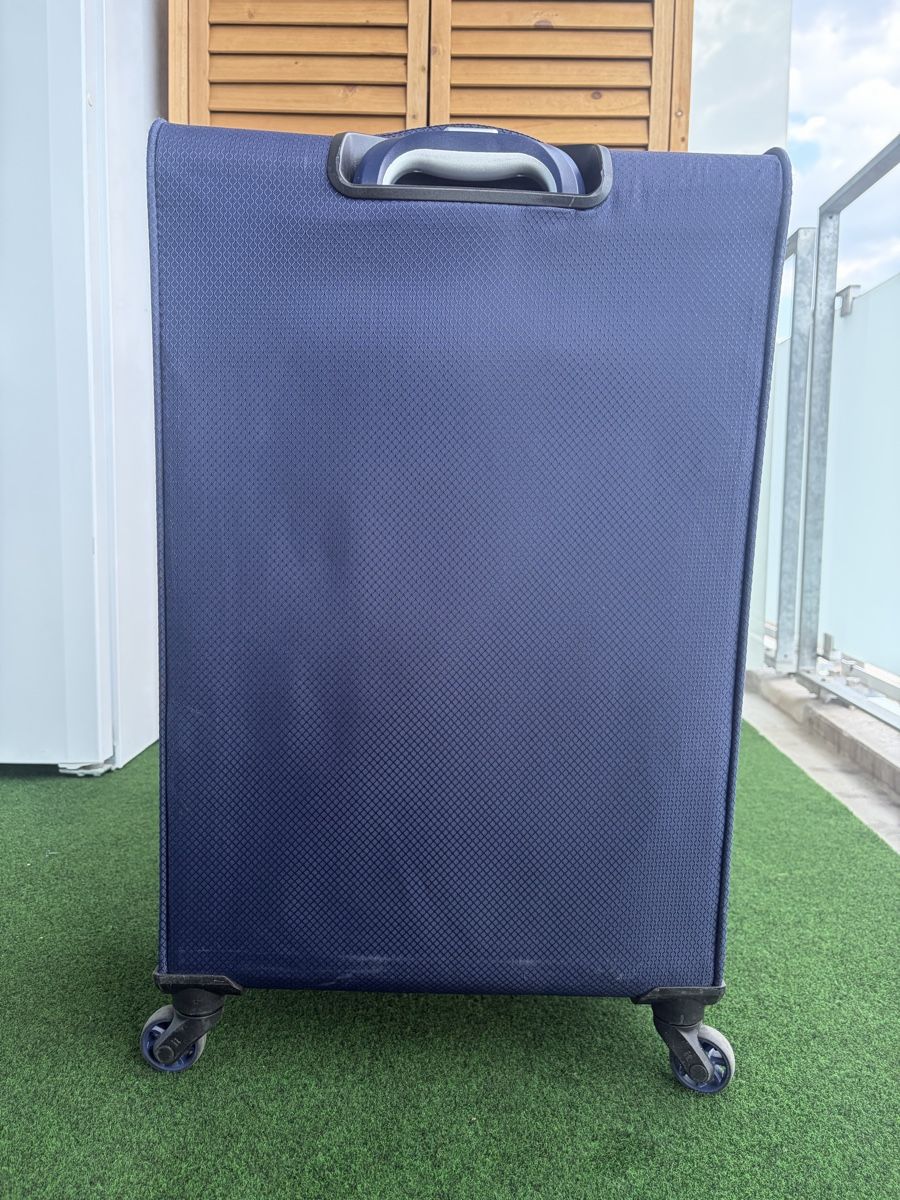 Valigie: Blauer IT Reisekoffer, Top Zustand! – Usato da Zürich venduto da lia_wermuth 1