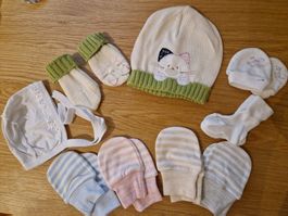 Lot mitaines bonnets bébés, coton, laine, articles neufs