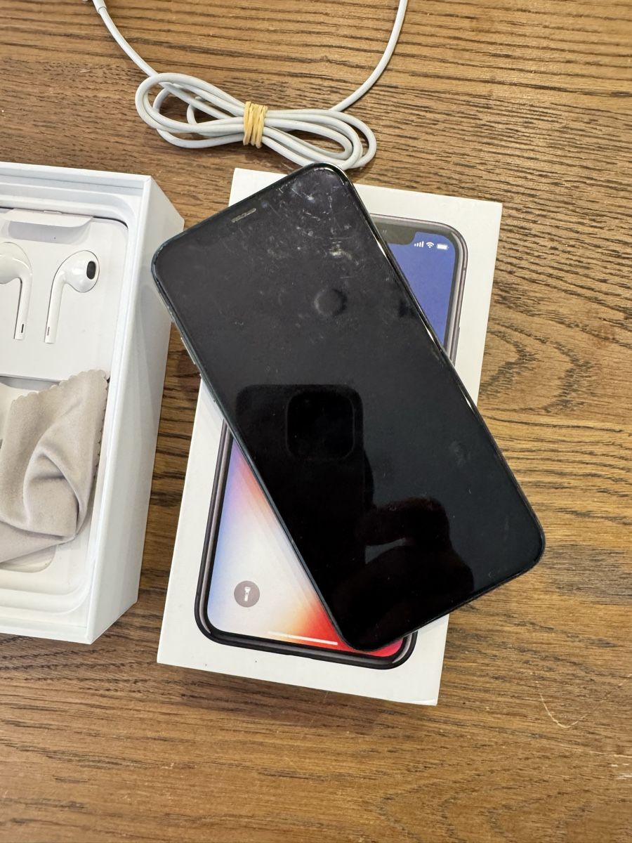 Apple Telefoni cellulari / Smartphones: iPhone X 256GB  – Usato da Glattpark(Opfikon) venduto da ale_mg8x 6