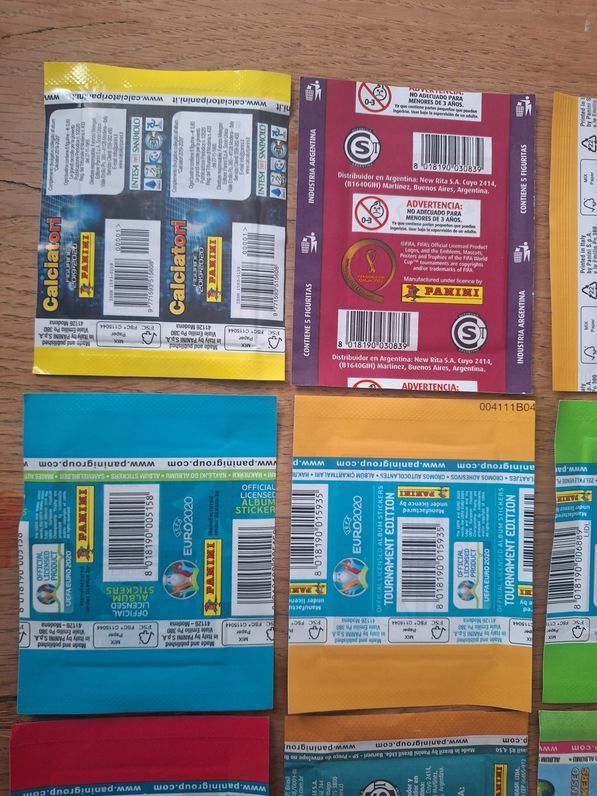Panini Carte collezionabili: TAUSCHGESCHÄFT PANINI MESSI & RONALDO Stickers 2004 - 2026 – Nuovo (secondo la descrizione) da Horw venduto da Zemmerli 2