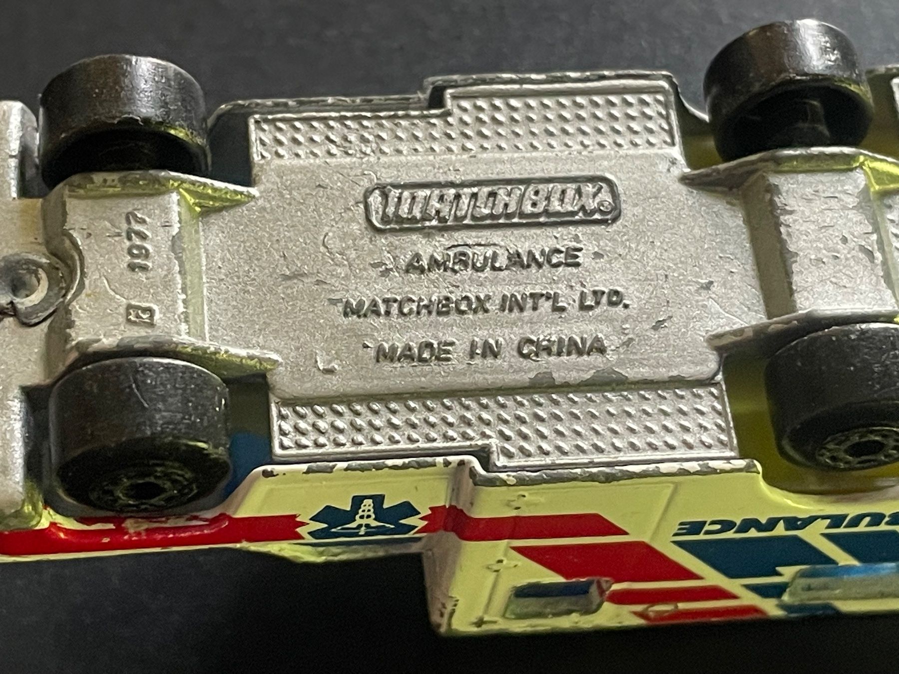 Matchbox Modellini d'auto: Matchbox Ambulance 1977 – Usato da Volketswil venduto da rubin74 6