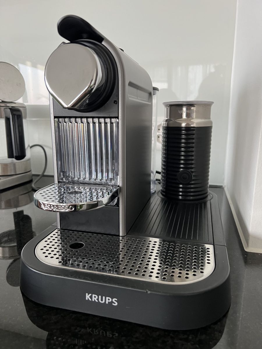 Krups Macchine per caffè & Macchine per espresso: Krups Nespresso CitiZ & Milk – Usato da Zürich venduto da con_mts2 3