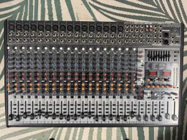 Behringer EURODESK SX2442FX Mischpult