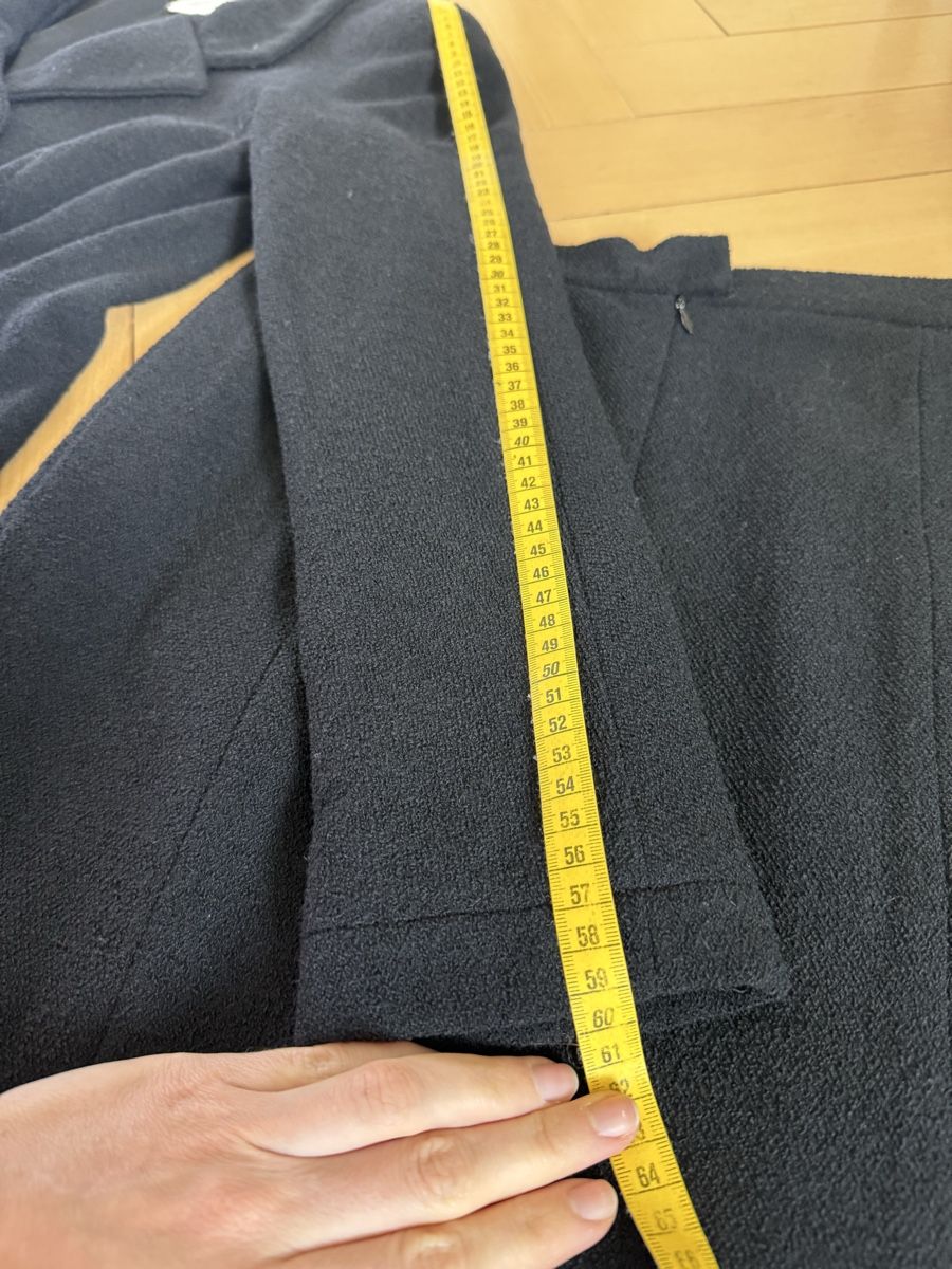Chanel Giacche: CHANEL Jacket boucle black fr42 - great condition – Nuovo (secondo la descrizione) da Baden venduto da agora_newgeneration 3
