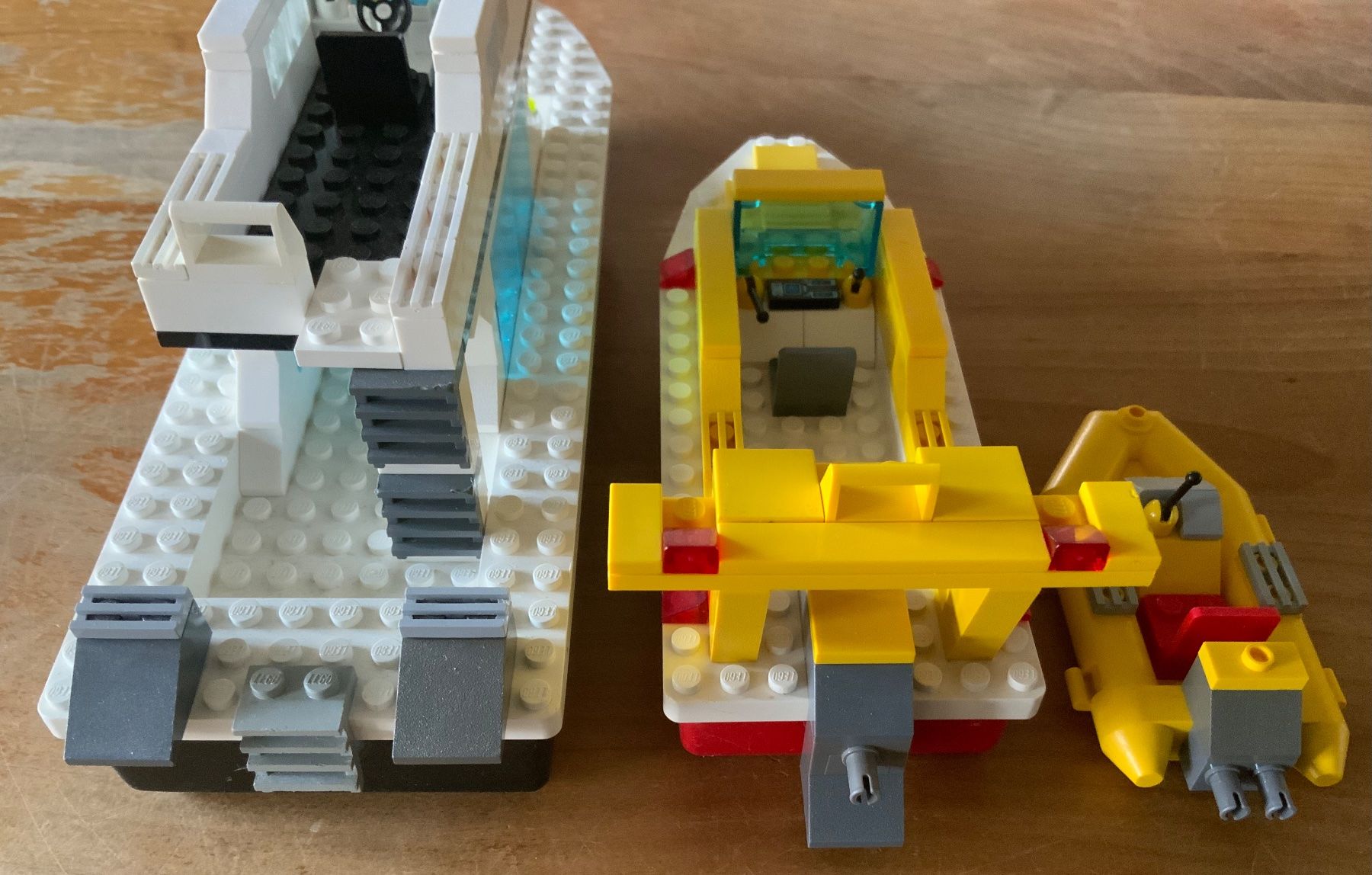 Lego Spielzeuge: Lego Polizeiboot und Rettungsboote – Gebraucht aus Lanzenhäusern von mfh05 5