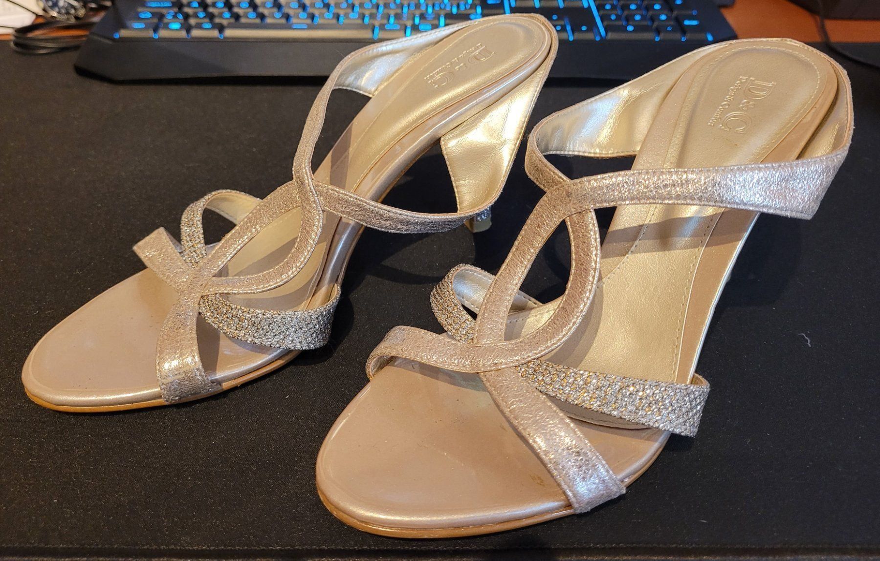 Damenschuhe: D&C Design & Comfort Sandalen – Gebraucht aus Volketswil von ald_2x9b 1