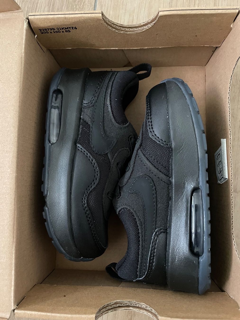 Nike Scarpe per ragazzi: Nike Air Max Motif Gr. 26 NEU – Nuovo e nell'imballaggio originale da Waltenschwil venduto da hansnine 3
