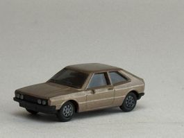 VE1- Herpa VW Shirocco goldmetallic