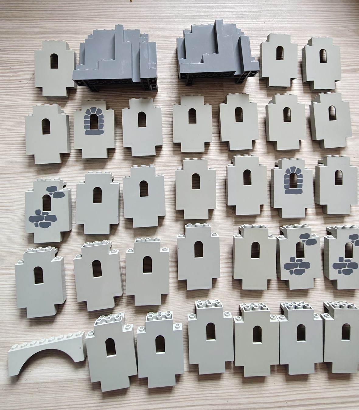 Lego Giocattoli: Lego Burgteile – Usato da Effretikon venduto da Superkarin7