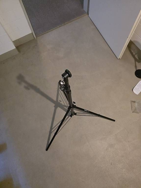 Treppiedi & Teste: Walimex PRO WT 806 – Usato da Egliswil venduto da Nemrepus 4