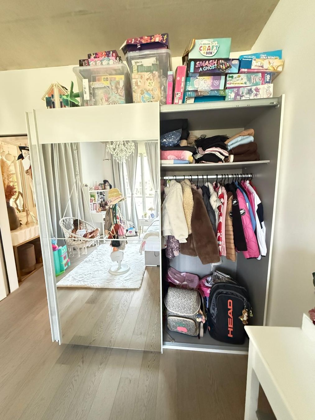 Armadi: Kleiderschrank 1.80 cm lang – Usato da Näfels venduto da sizpor 2