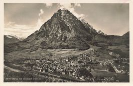 Glarus (GL) – Mit dem Glärnischmassiv (2333 m)