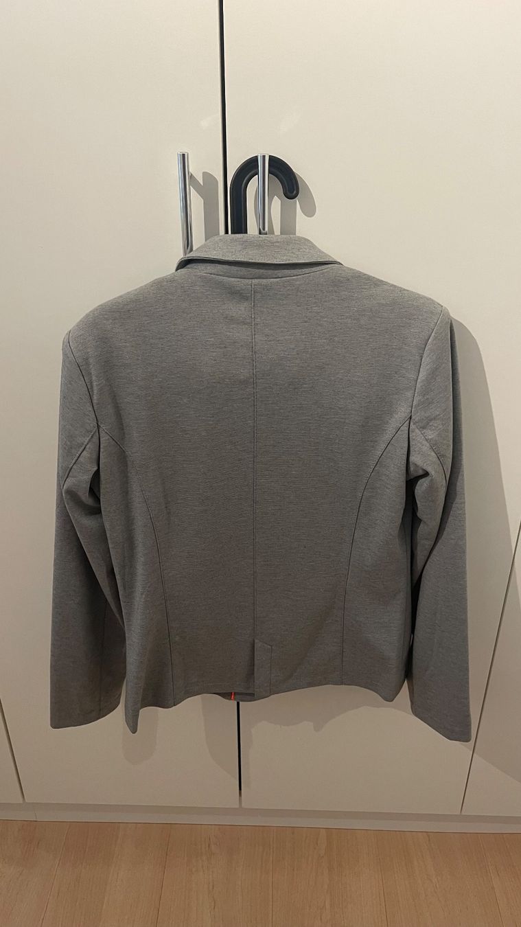 Giacche: Blazer grau Gr. 40 – Nuovo (secondo la descrizione) da Wetzikon ZH venduto da Schrungus 1