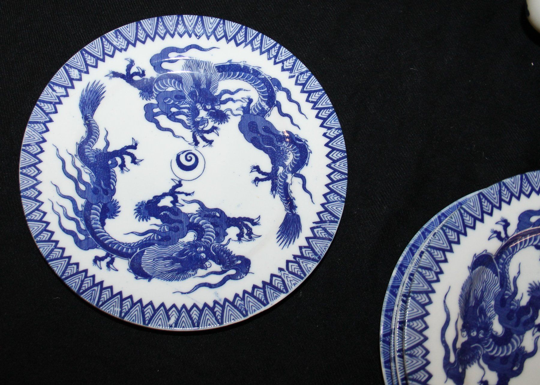 Set di piatti: chinesisches Teeservice – Usato da Schaan venduto da antikes_und_kurioses 1