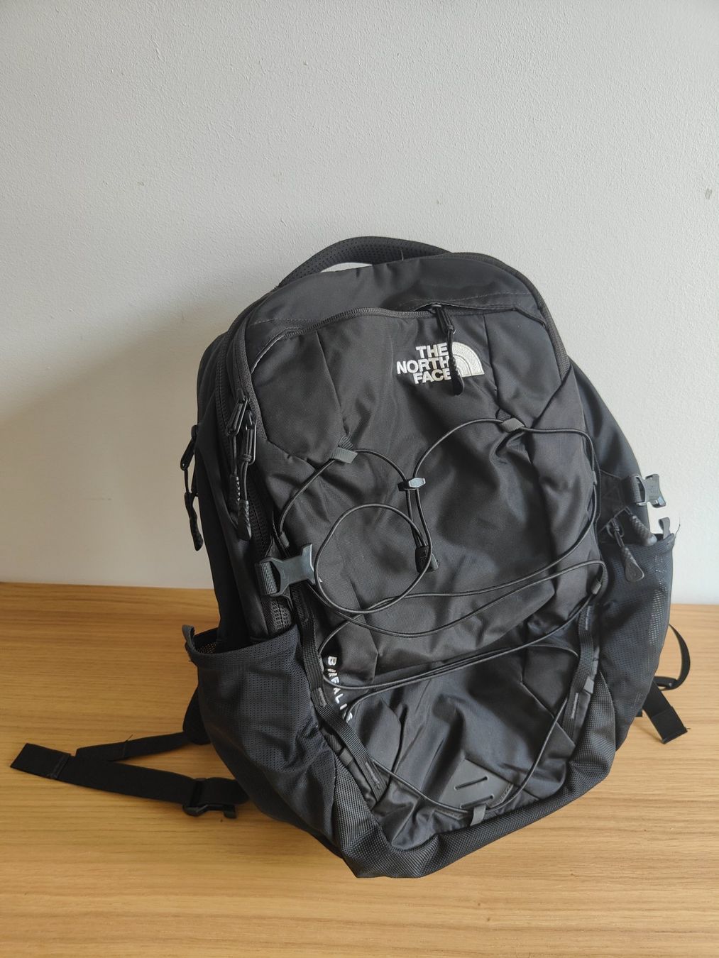 North Face Zaini: The North Face Borealis Rucksack – Usato da Olten venduto da Gegendiekultur