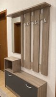 Garderobe mit Spiegel und Schuhschrank Holzoptik grau
