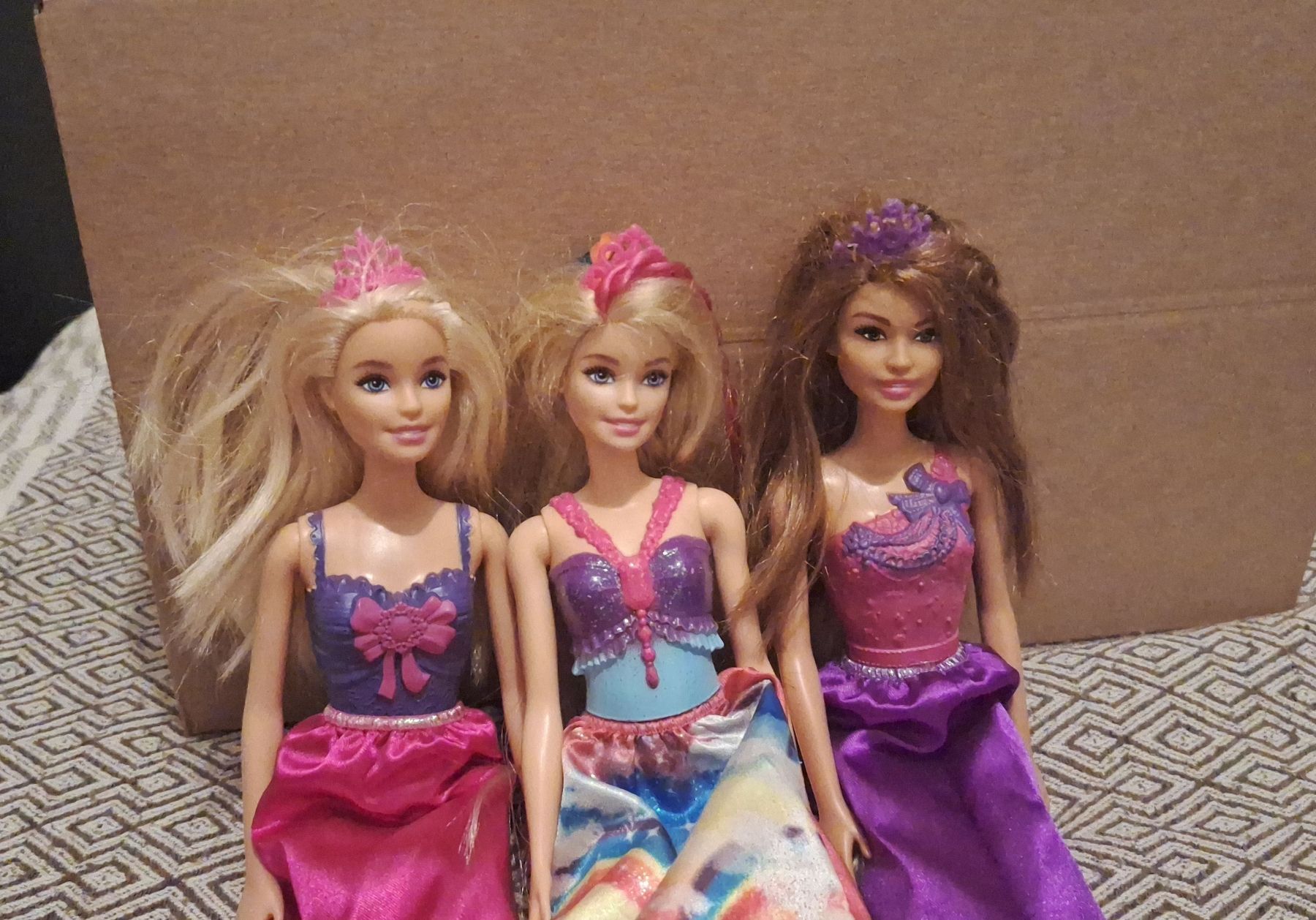 Bambole: Lot de 3 poupées Barbie . – Usato da Genève venduto da lis_hw8n