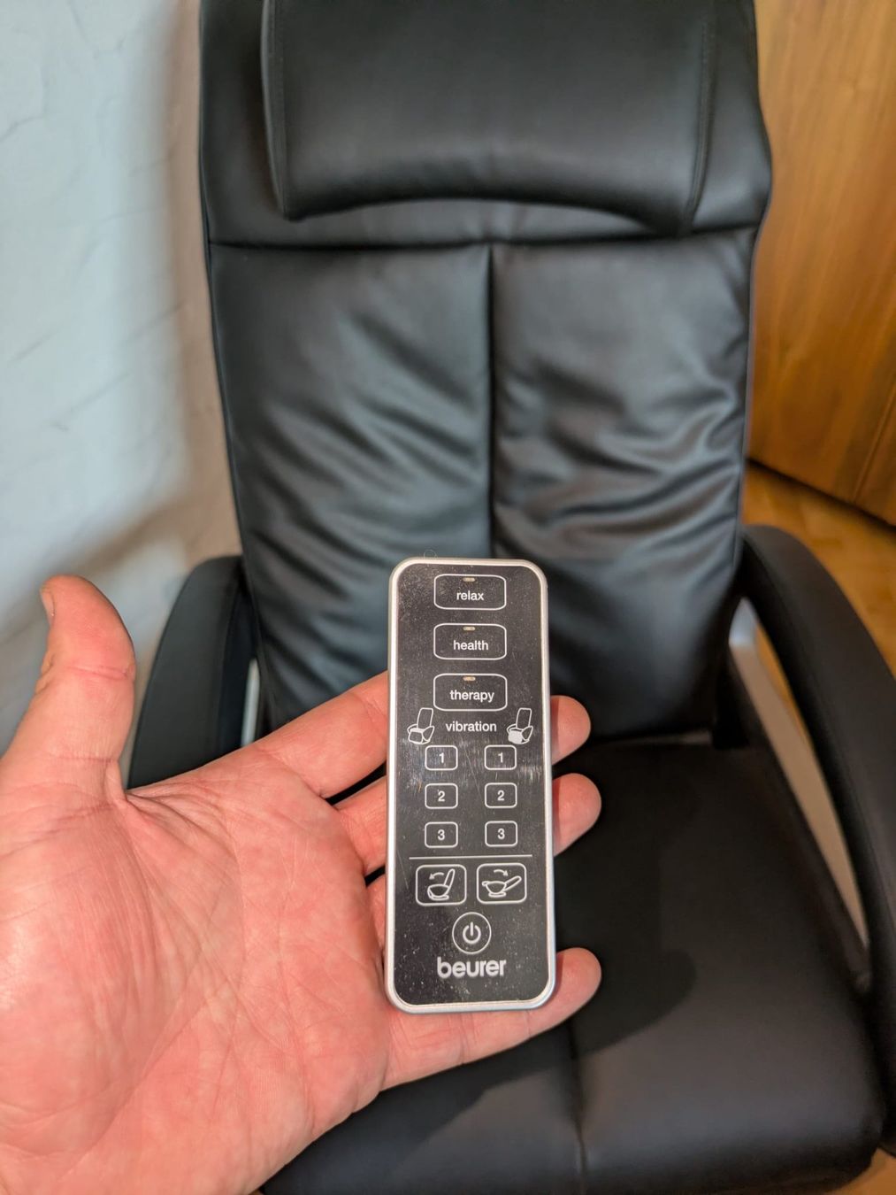 Poltrone: Shiatsu Massage-Sessel von Beurer – Usato da Niederlenz venduto da pco_577d 2