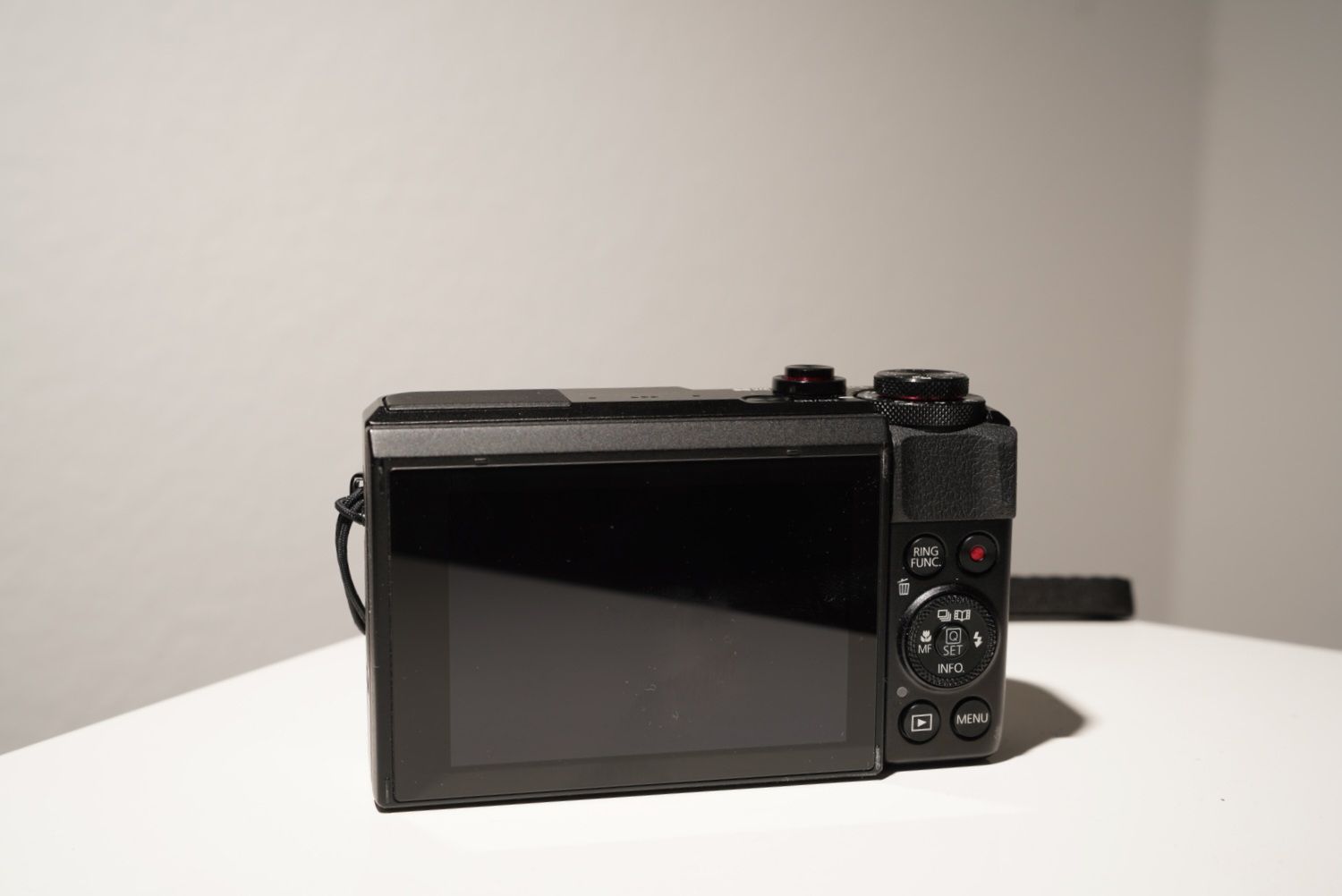 Canon Fotocamera: Canon G7x II Powershot – Usato da Basel venduto da Linus1997 3