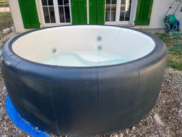 Whirlpool Softub Resort