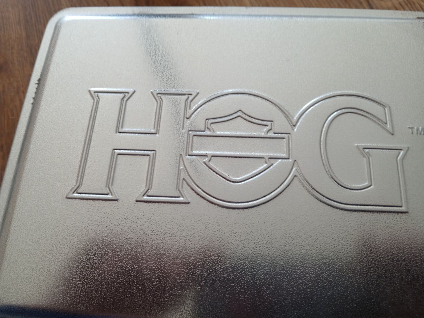 Harley-Davidson Placchette & Badge: Harley Davidson Willkommensgeschenk – Usato da Näfels venduto da Fam.1234 1