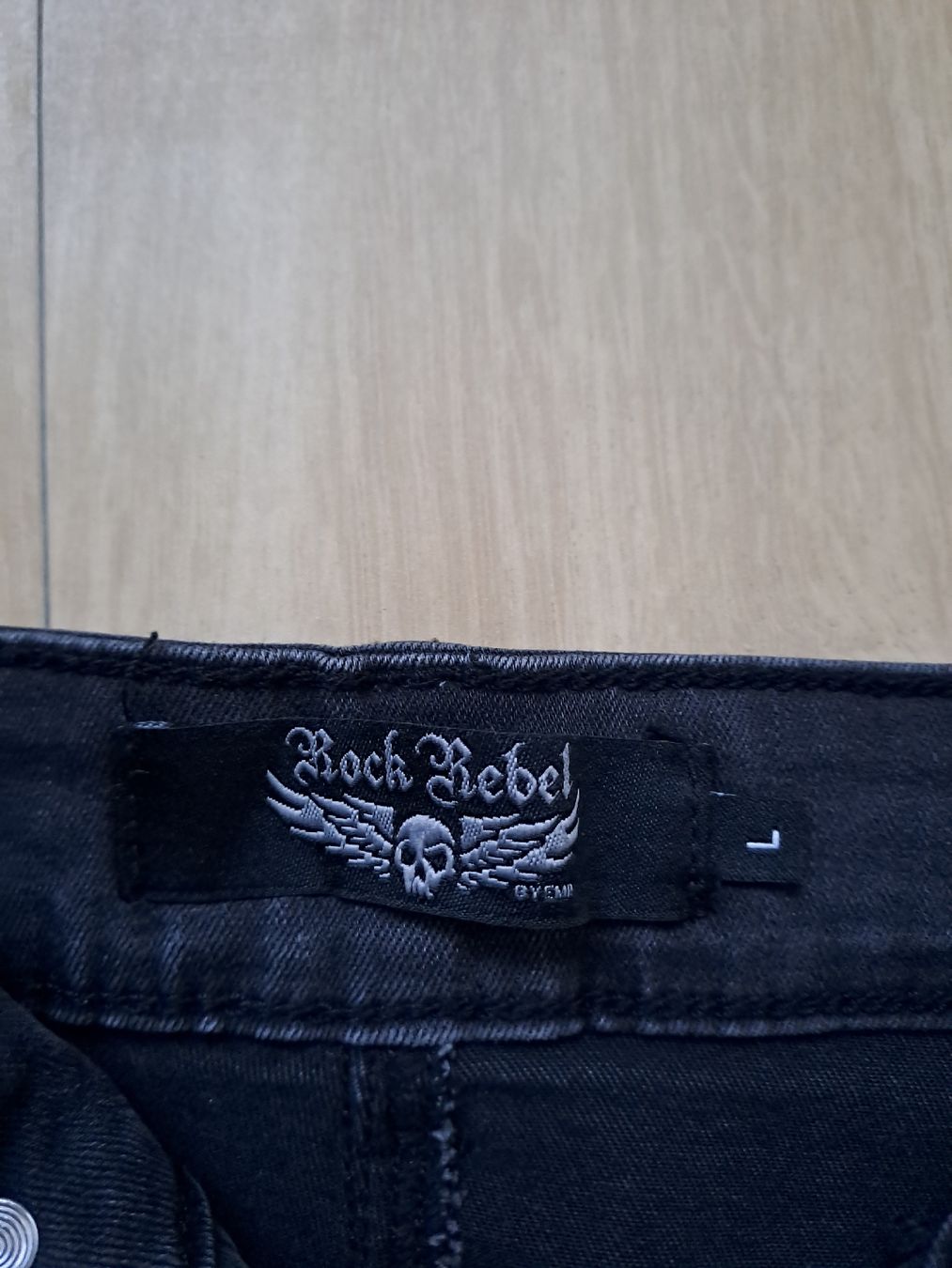 Gonne: Stylischer Jeansrock mit Strass Fransen Gr. L – Nuovo (secondo la descrizione) da Münchenbuchsee venduto da Babsique 1