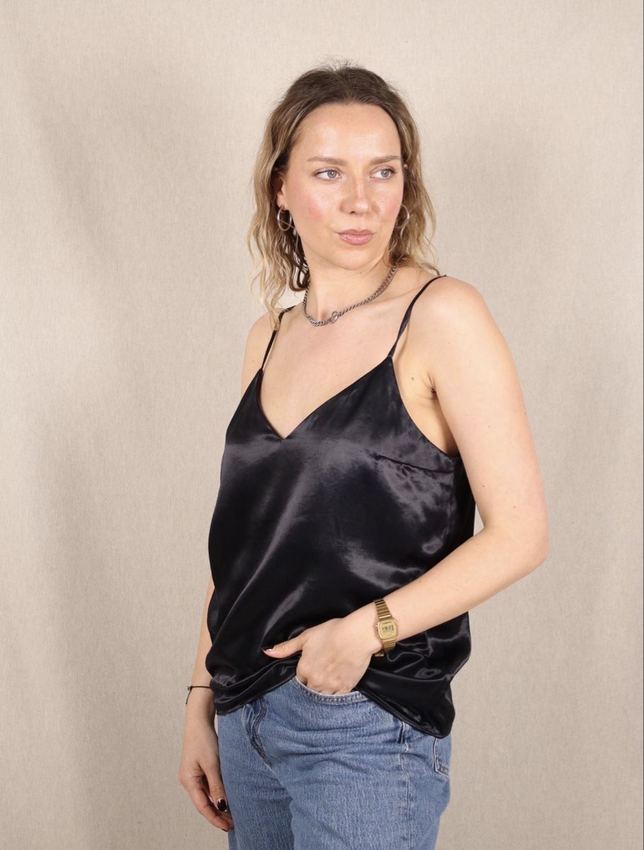 Cos Tops: SATIN-CAMISOLE TOP  Gr. 42Farbe: Dunkelblau – Neu und originalverpackt aus Bad Ragaz von ako_8l5y 2