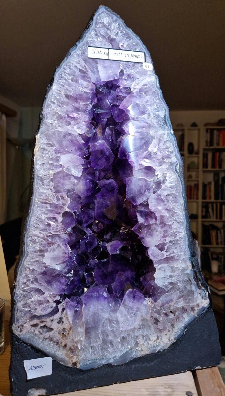 Minerali & Pietre curative: Amethyst Druse – Usato da Speicher venduto da Tamara116 1