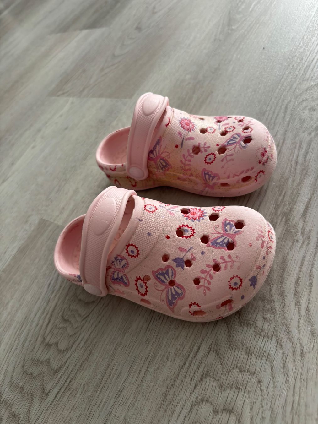 Scarpe per ragazzi: Kinder Clogs Gr. 24 – Usato da Hochfelden venduto da rub_rnw5 1