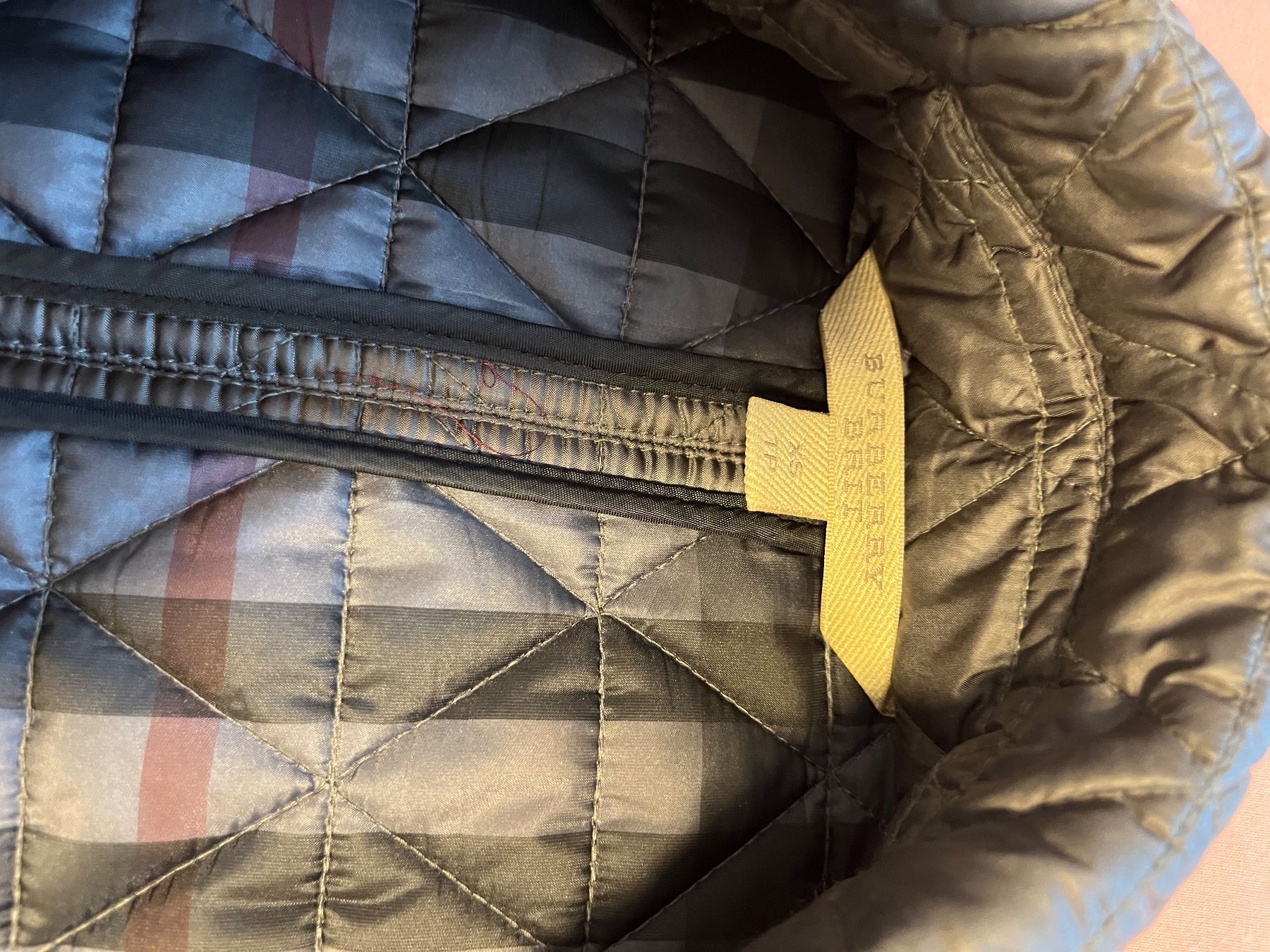 Burberry Giacche: Burberry jacket xs – Usato da Laupen BE venduto da Smythe 5
