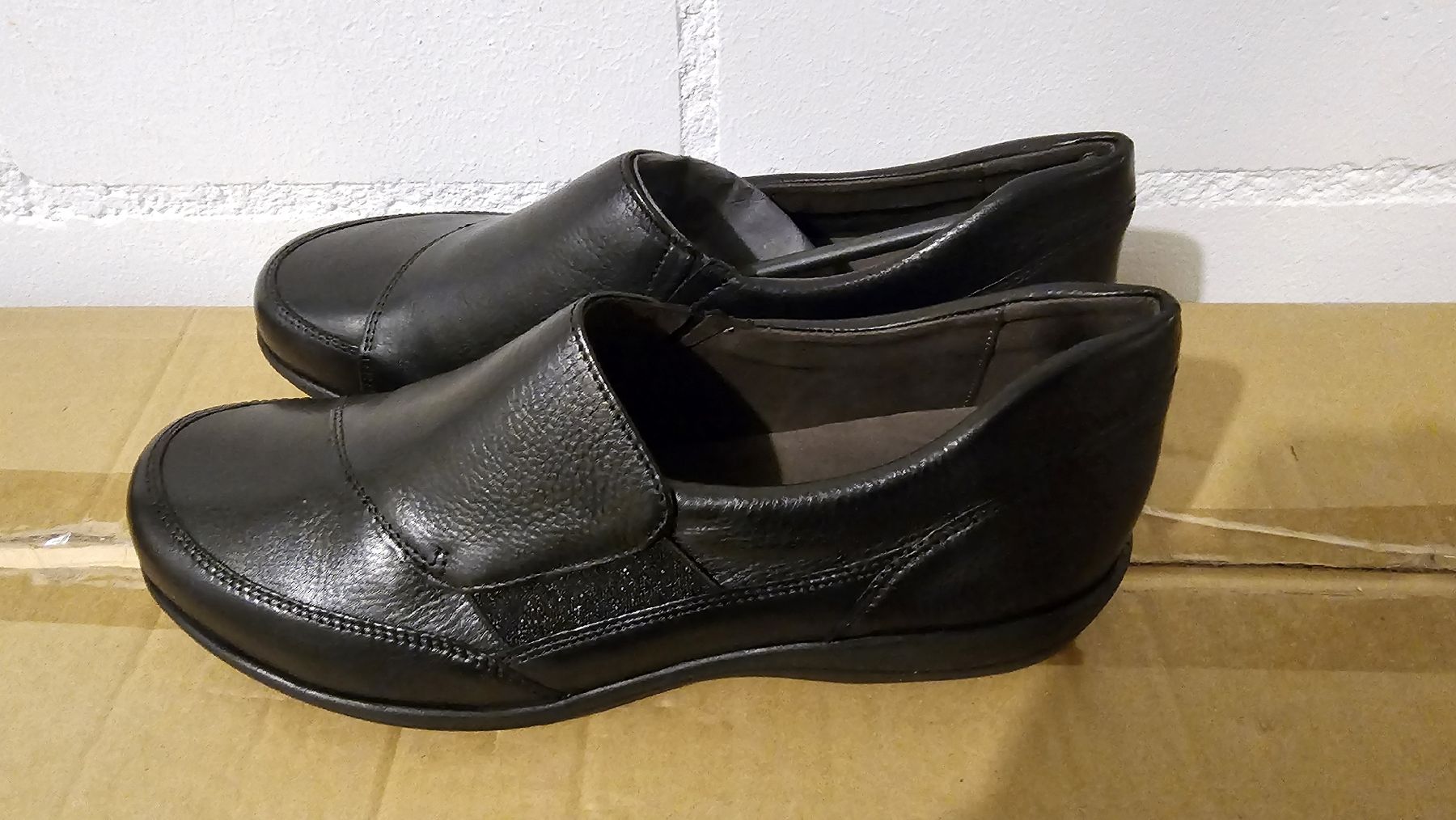 Damenschuhe: NEUE Medicus Schuhe, Gr. 39, Form Vera, Weite H – Neu und originalverpackt aus Arbon von Flyaway8