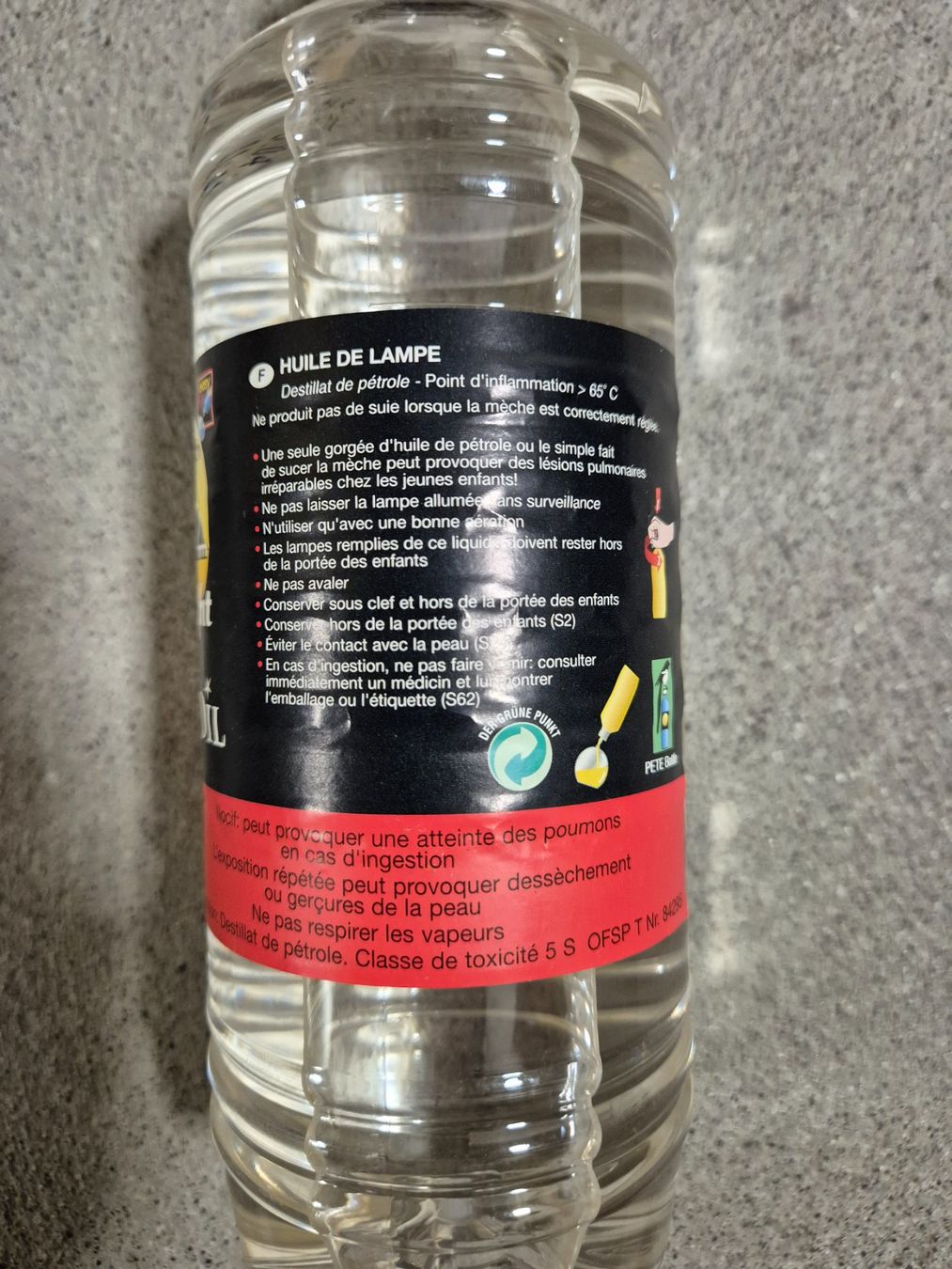 Lampade: Petroleum Lampenöl 5 Liter – Usato da Bern venduto da ricbal 2
