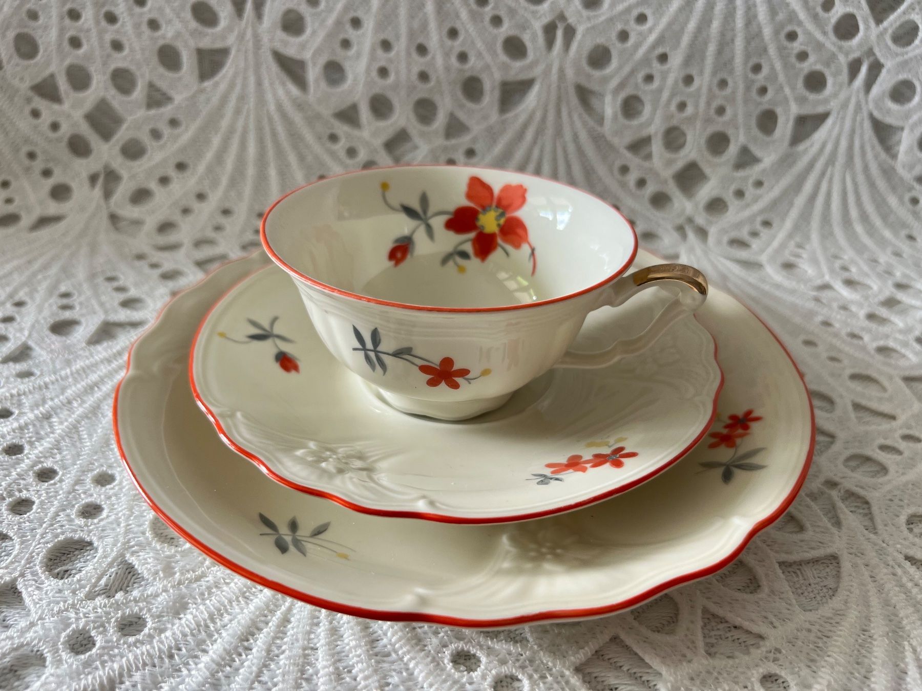 Set di piatti: Sammeltasse Gedeck Dreiteilig – Usato da Frenkendorf venduto da Only1