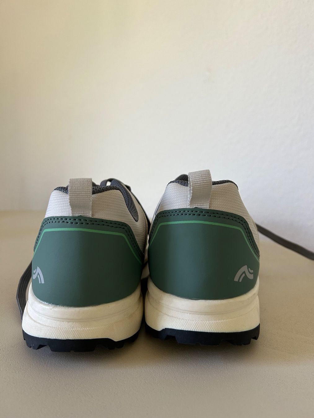 Scarpe da uomo: 1 mal getragene Trekkingschuhe von Crivit Gr. 39 – Nuovo (secondo la descrizione) da Rorschacherberg venduto da Svebe 3