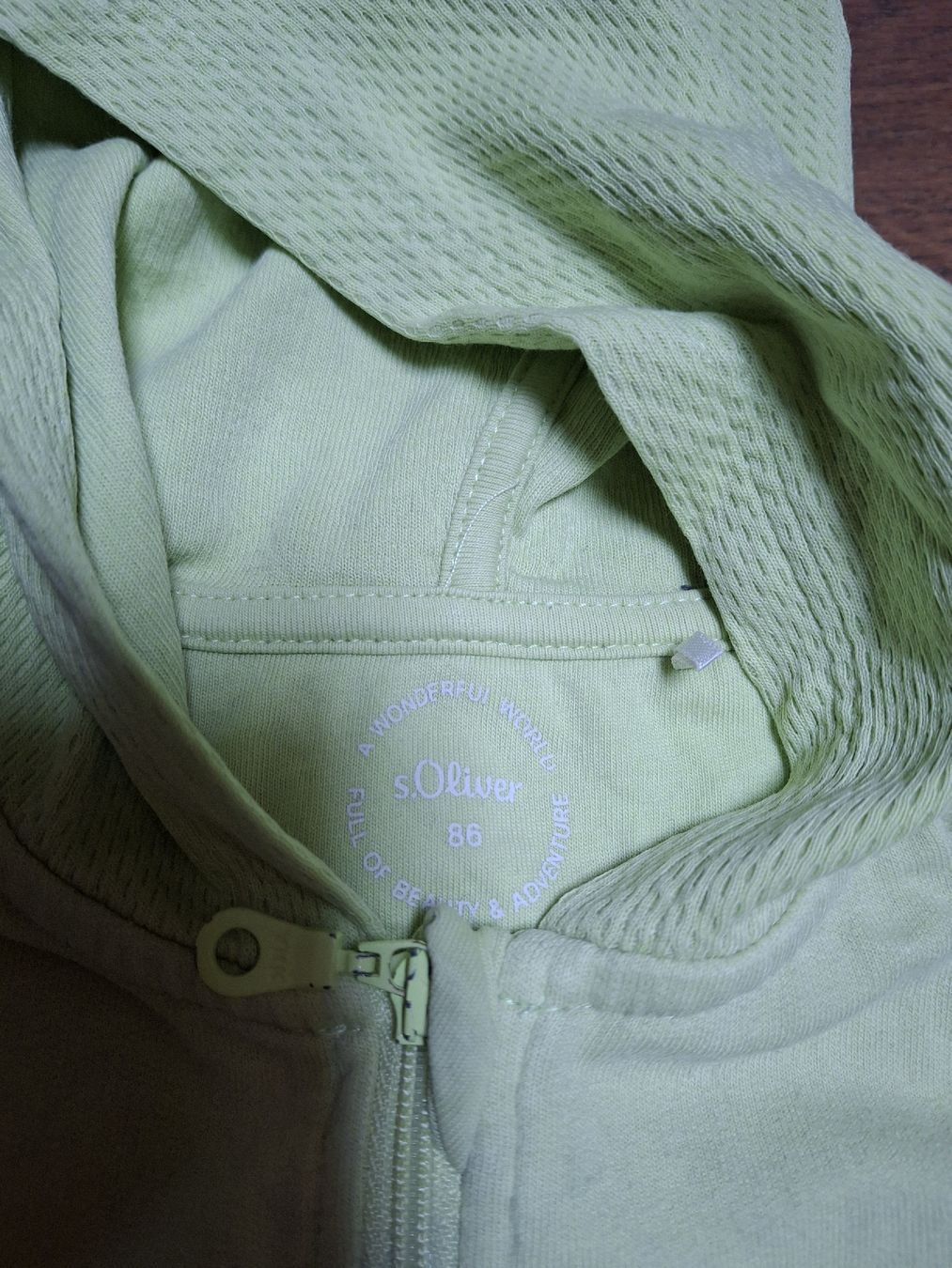 S.Oliver Maglioni & Felpe: pullover con cappuccio s.Oliver - taglia 86 – Usato da Broglio venduto da audina83 1