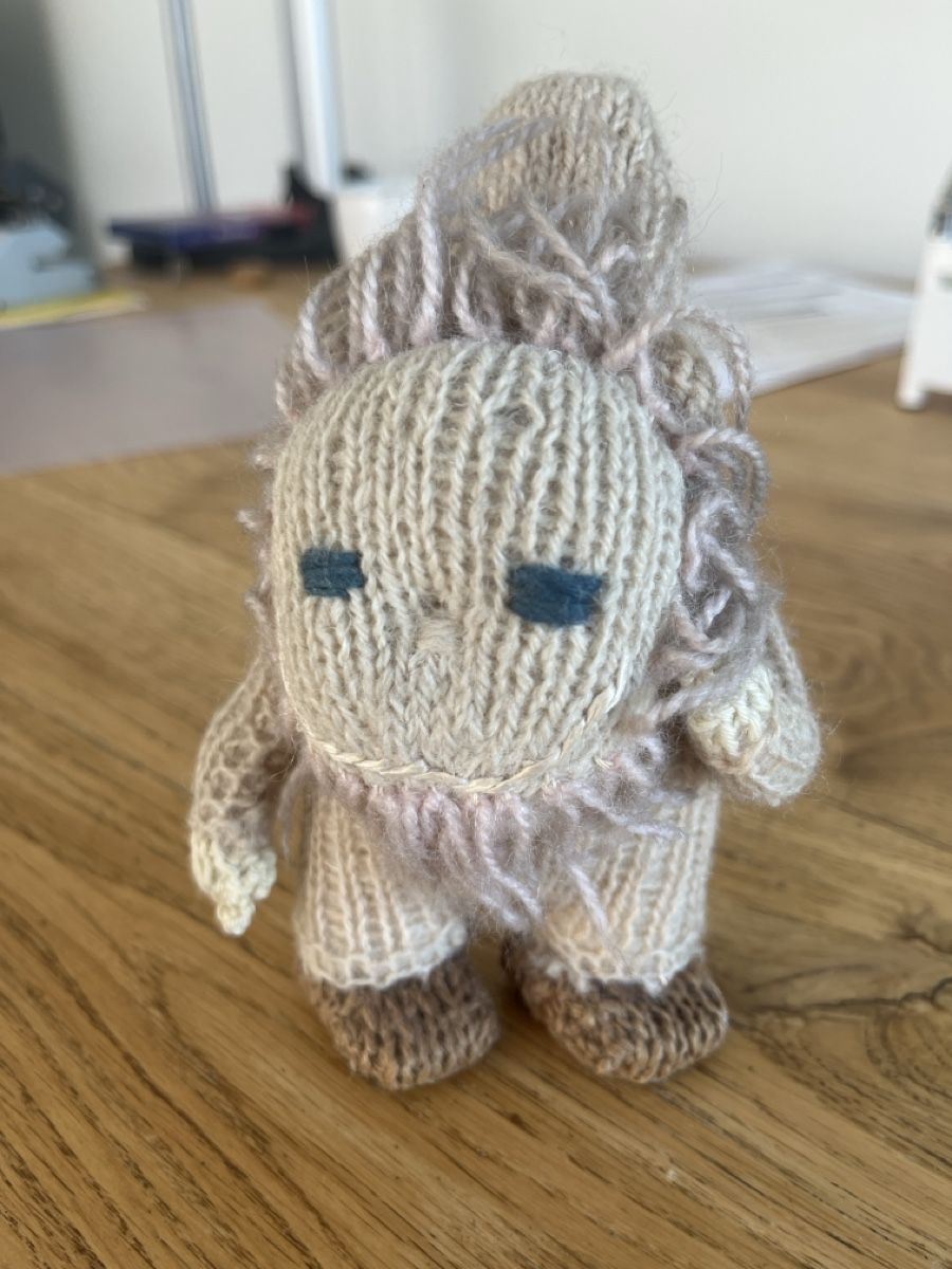 Figuren: Figur von Hand gestrickt  15cm – Gebraucht aus Benken SG von wingwinj