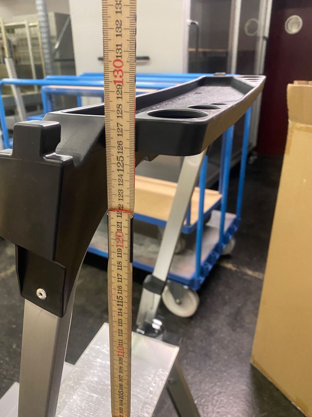 Zarges Scale: Zarges Trittleiter Plazastep P ab 1.- – Nuovo e nell'imballaggio originale da Wabern venduto da HK-Design 5