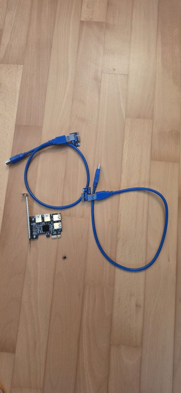 Unità & Adattatore: PCIE Riser Karte und 2 USB kabel – Nuovo e nell'imballaggio originale da Feusisberg venduto da luk_5zkg 2