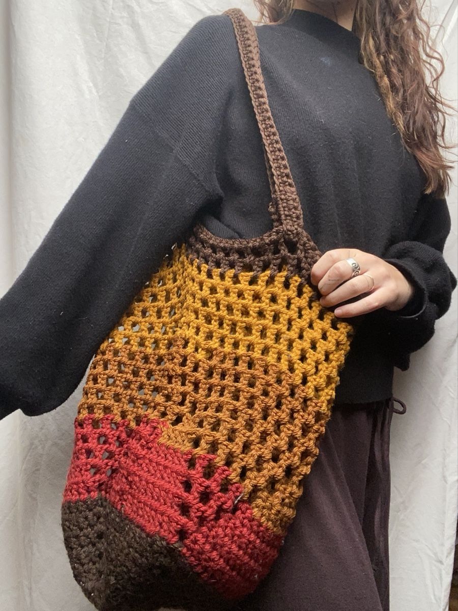 Taschen für Damen: Gehäkelte Tasche mehrfarbig – Gebraucht aus Rehetobel von Norea69 1