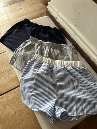 2x American Apparel /1x Shein M/L
