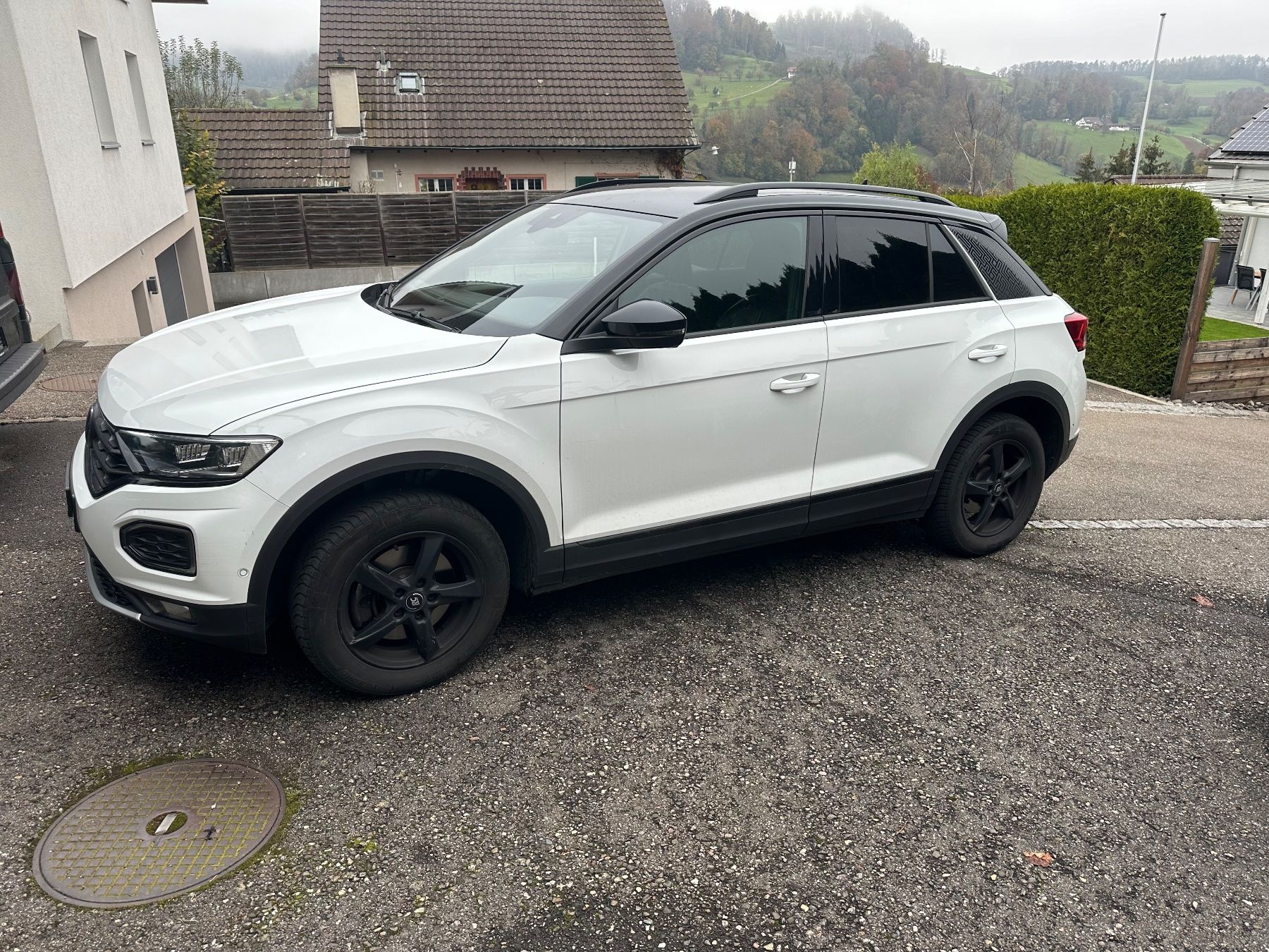 VW Automobili: Vw T-Roc 2.0 TSI Sport 4M – Usato da Reigoldswil venduto da mensch76