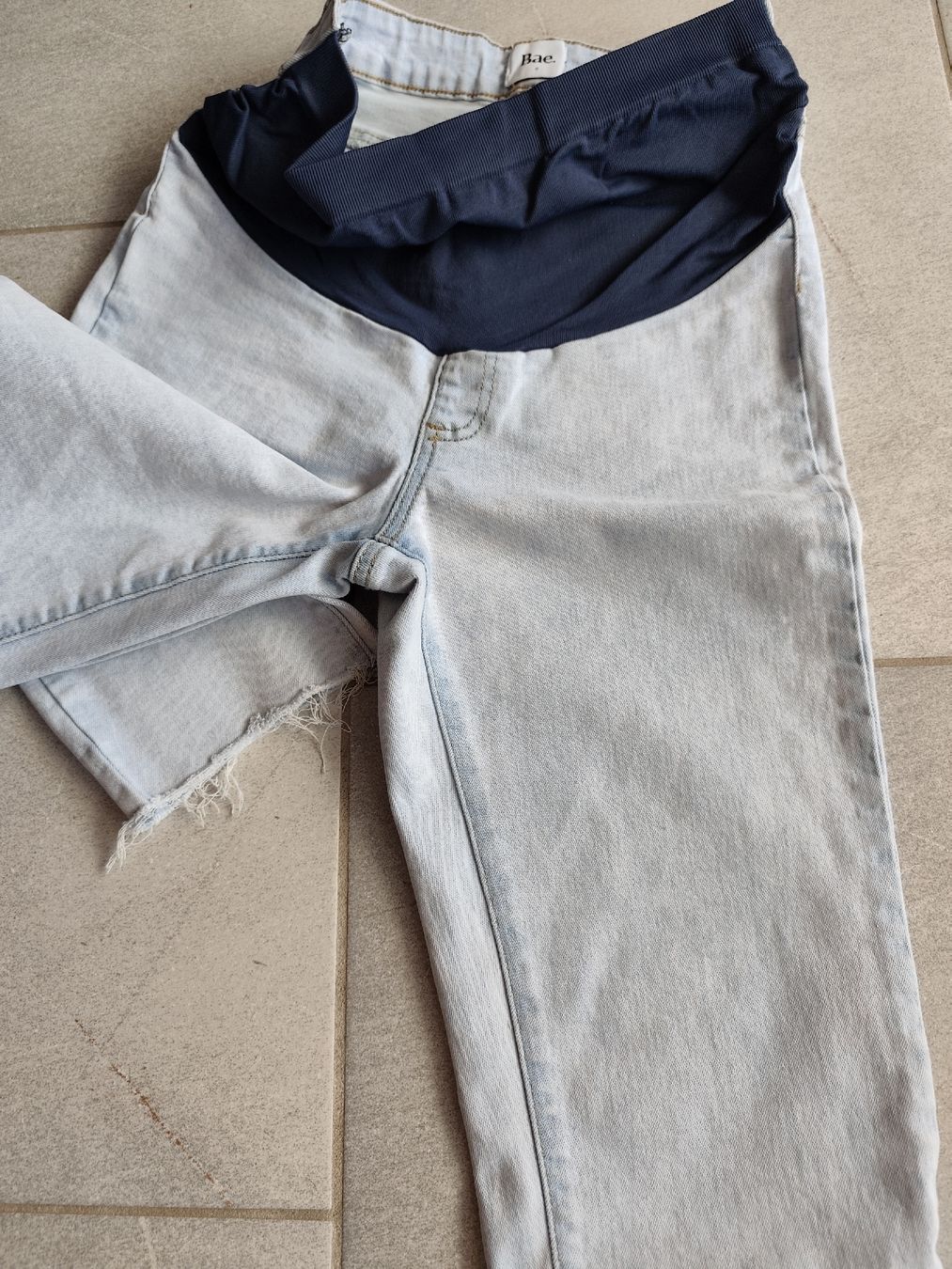 Jeans: Jeans de grossesse Bae the label S – Neuf (Voir description) à Martigny par Vintage-23 1