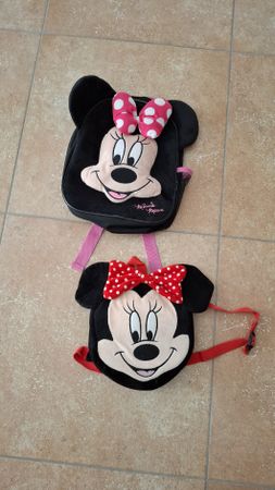 Lot de 2 sacs à dos Minnie Mouse enfant bon état