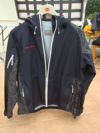Mammut Regenjacke Grösse L wenig gebraucht